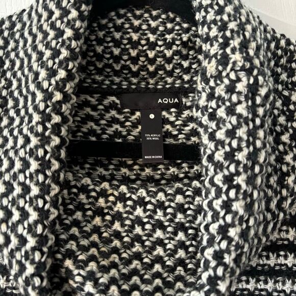 Aqua Black & White Cowl Neck Sweater Size Large - Picture 3 of 4